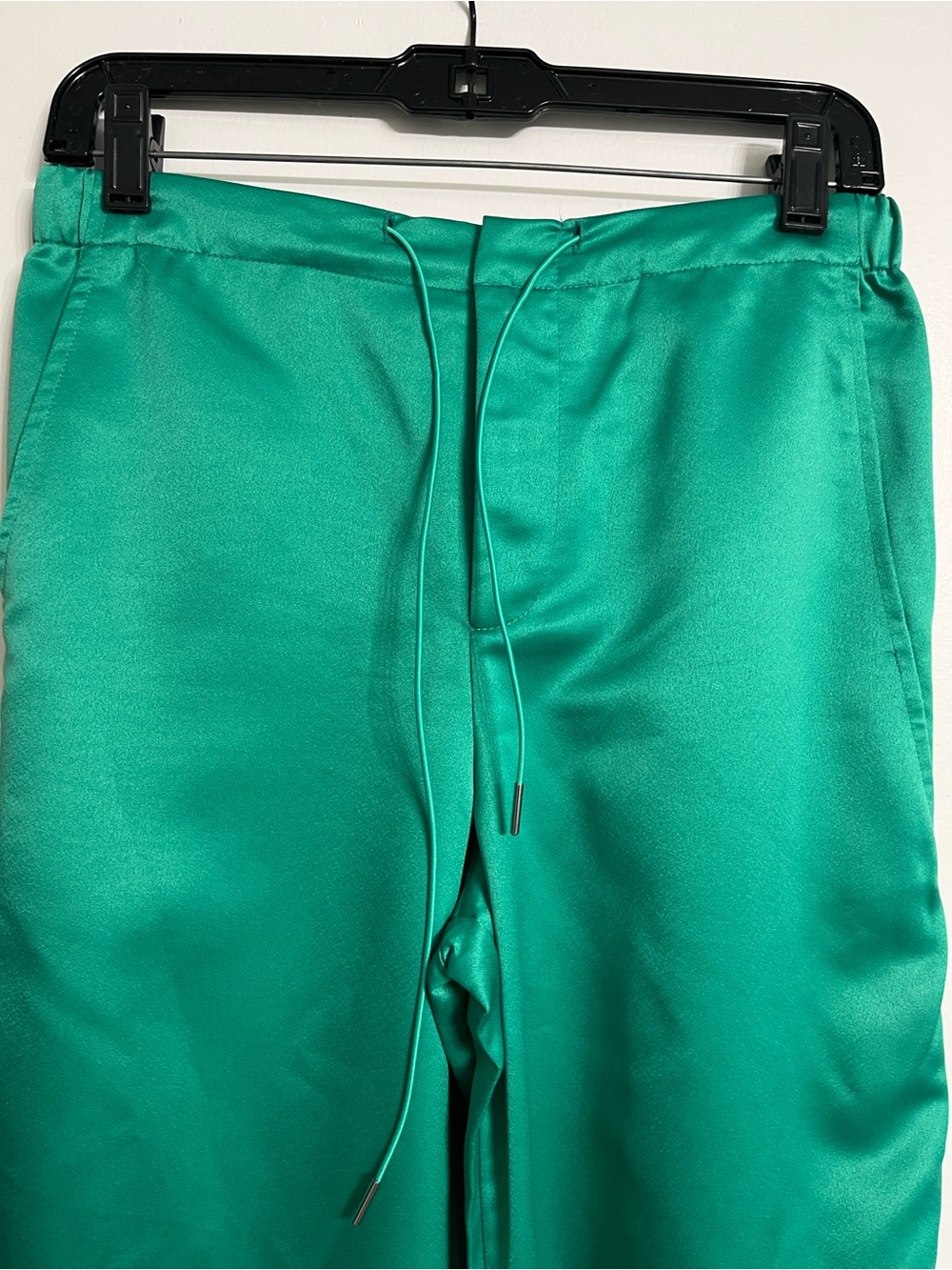 Women’s  Satin Drawstring pants— Green